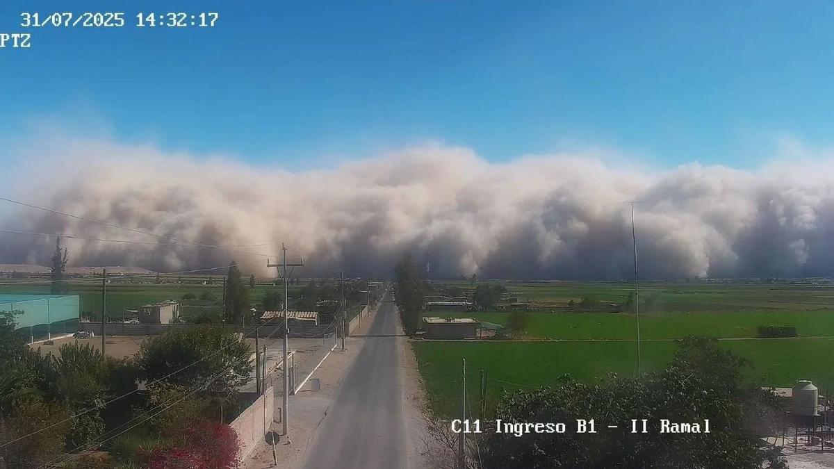 Tormenta de arena en Arequipa (Perú), en julio de este año