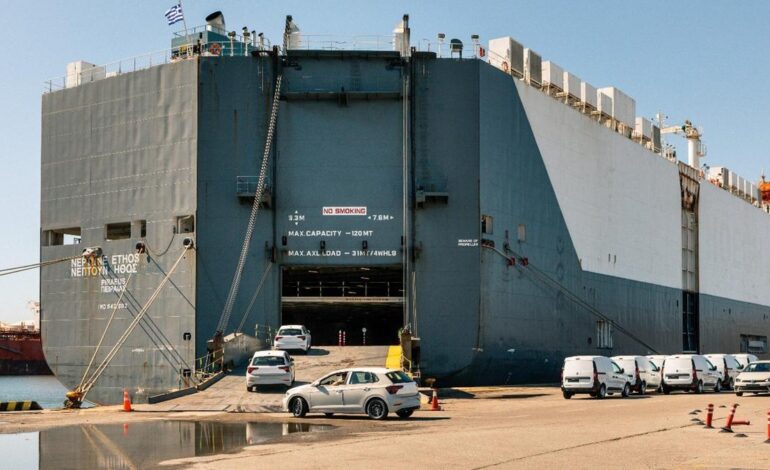 El tráfico de automóviles crece un 4,6% en el Port de Barcelona hasta octubre