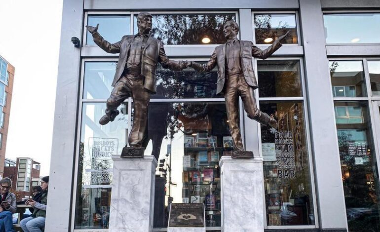 CASO EPSTEIN | Trump pone en marcha investigaciones por Epstein a Clinton y otras figuras de alto perfil relacionadas con los demócratas