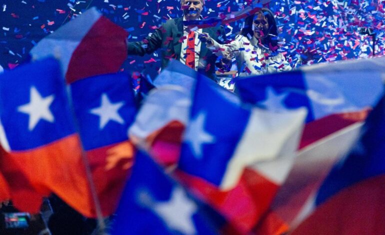 Concluye la campaña electoral en Chile con una comunista y tres candidatos de derecha de distinta radicalidad como principales competidores