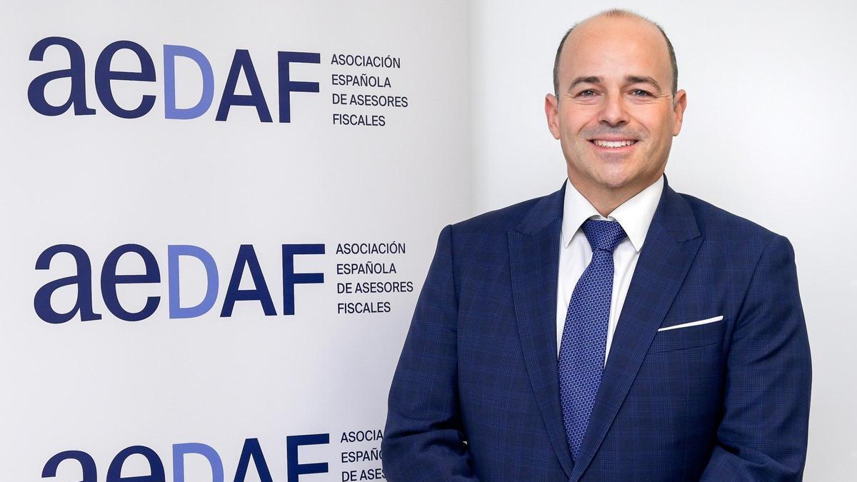 Decir que bajar impuestos reduce la recaudación es una falacia