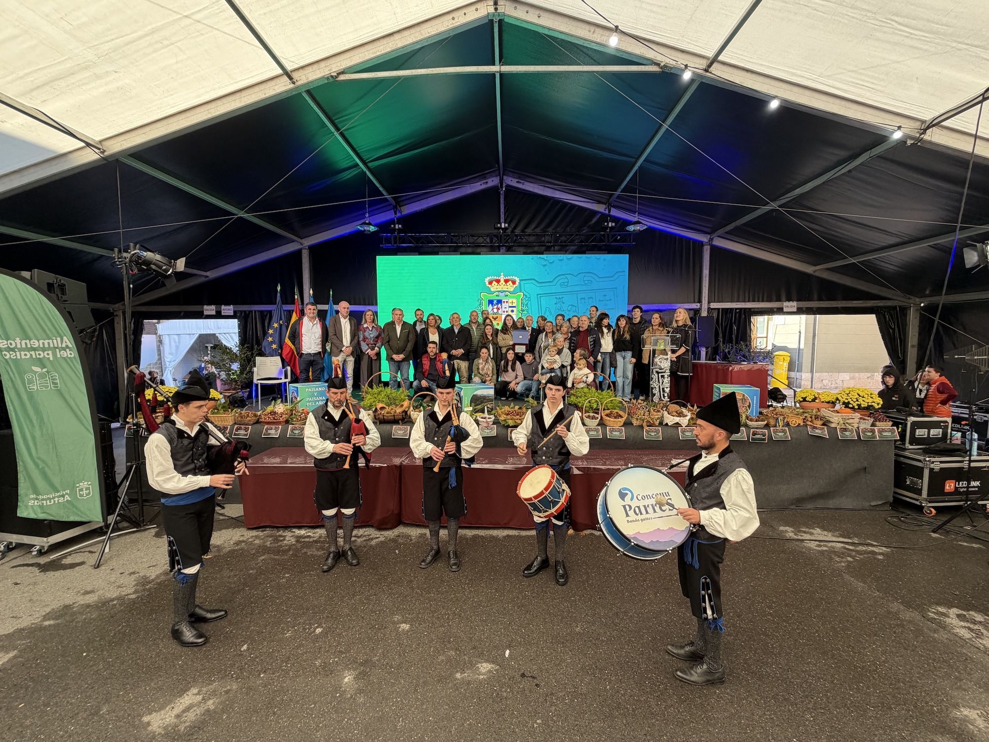 Concurso de castañas y productos de la huerta en Arriondas