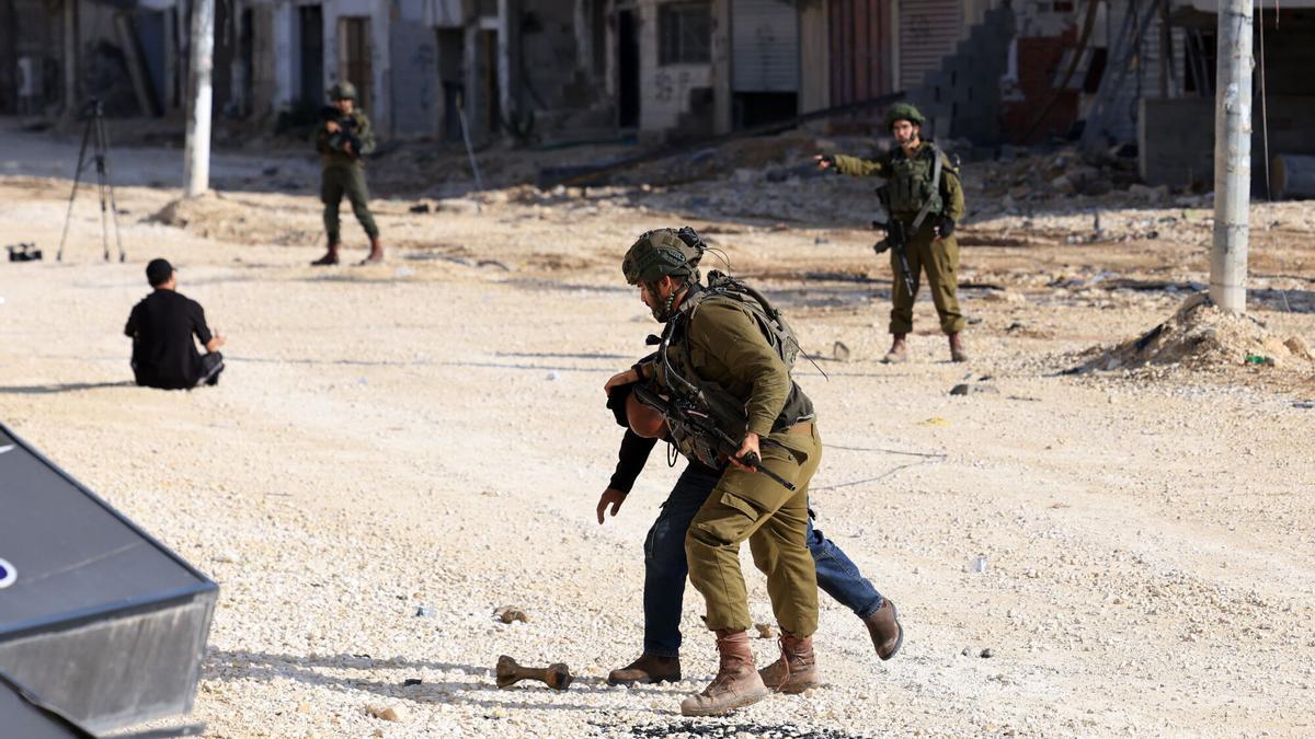 HRW acusa a Israel de crímenes de guerra por los derribos y evacuaciones forzosas de tres campos de refugiados en Cisjordania