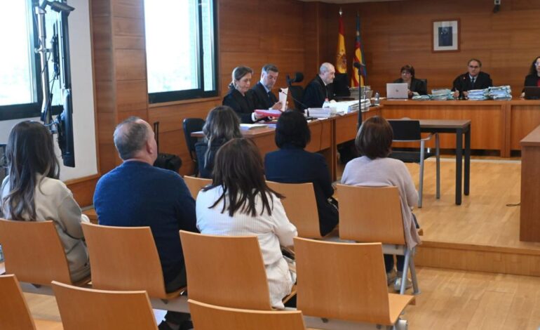 Las dos primeras víctimas relatan en el juicio de la secta de Castellón los abusos sexuales
