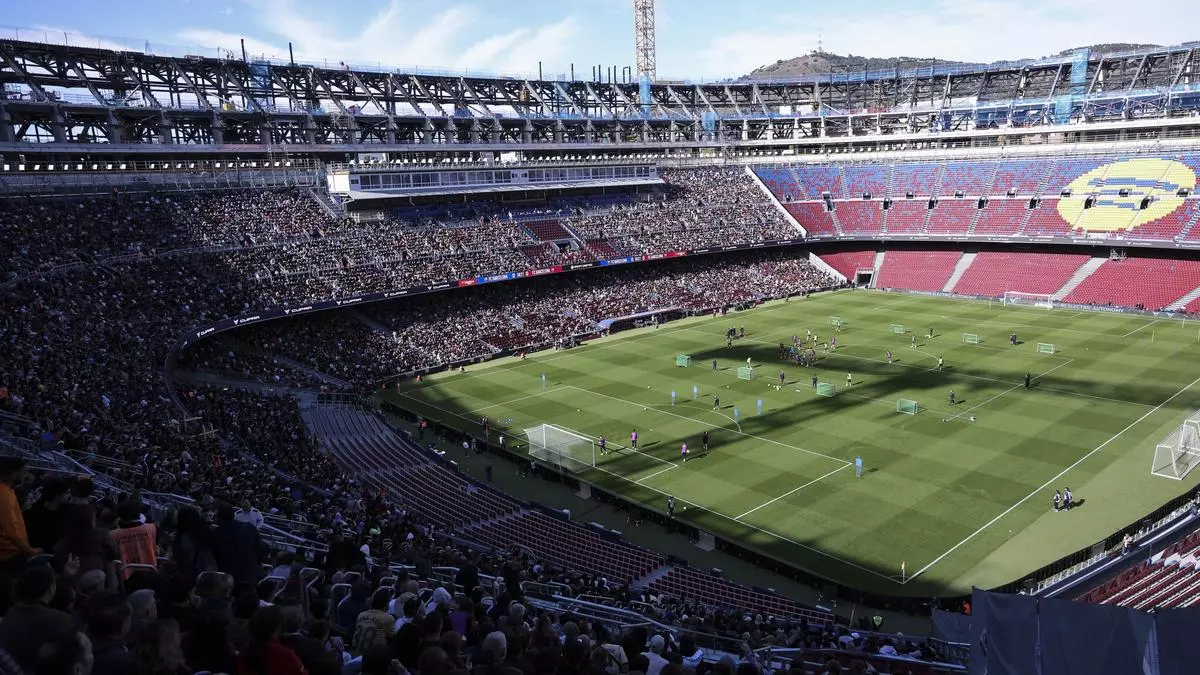 El Barça vuelve al Camp Nou con victoria 909 días después