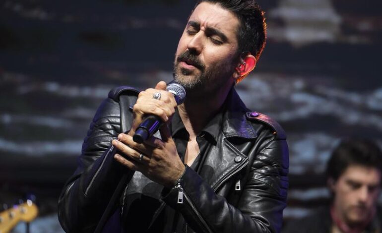 Álex Ubago anuncia siete conciertos en España en la gira del 25 aniversario de ‘¿Qué pides tú?’