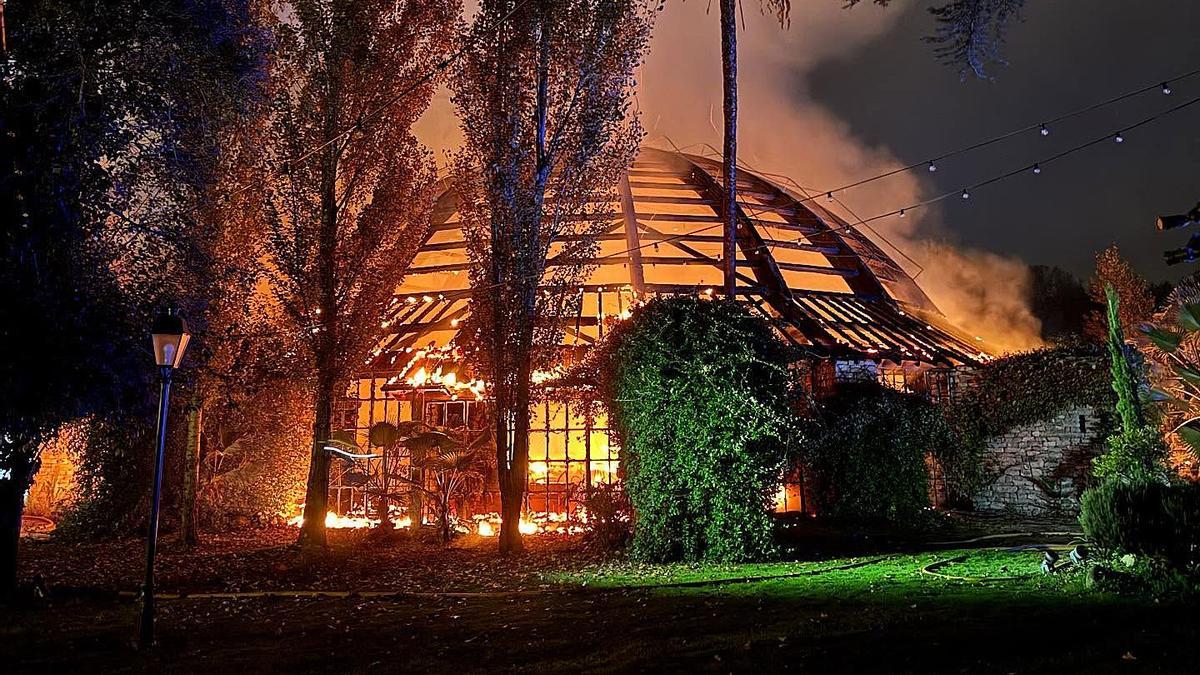 MAS MARROCH | Arde en Girona el restaurante Mas Marroch, de los hermanos Roca