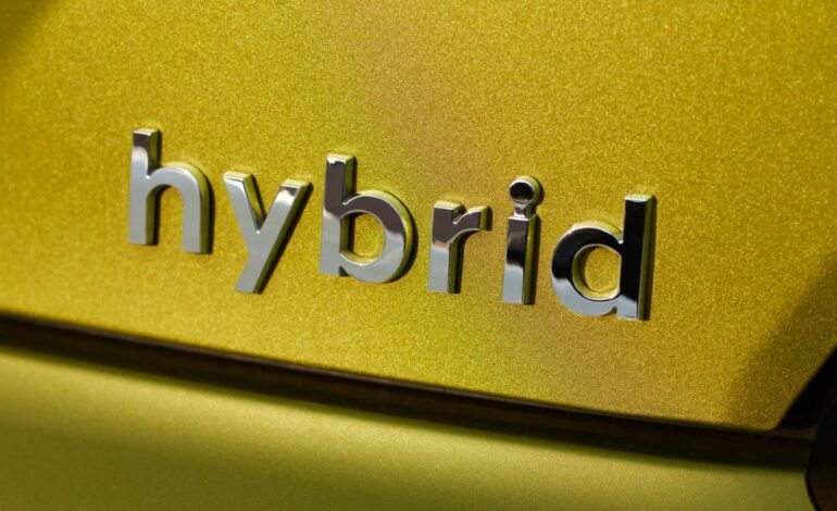 ¿Pensando en cambiar a un coche híbrido? Estas son las principales claves para acertar en la compra