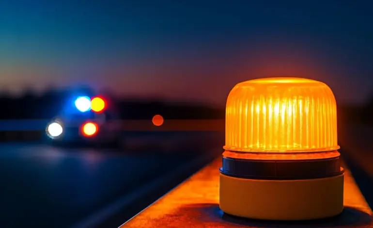 La lista definitiva de las balizas V16 homologadas por la DGT: Marcas y modelos certificados