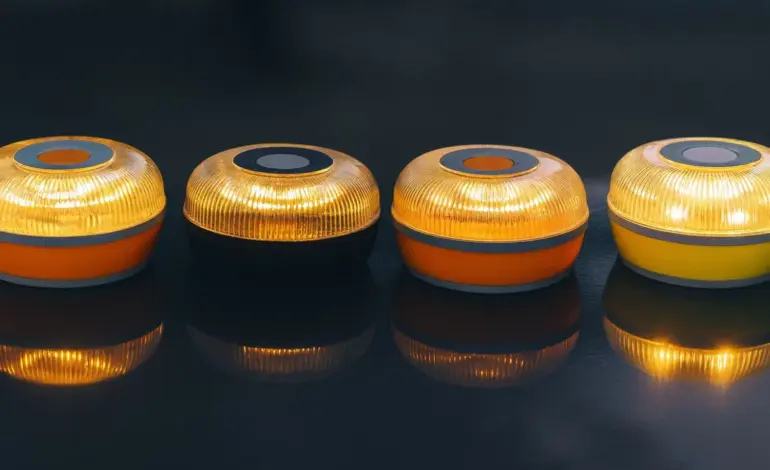 Si tu luz de emergencia V16 no tiene este detalle, ni se te ocurra encenderla