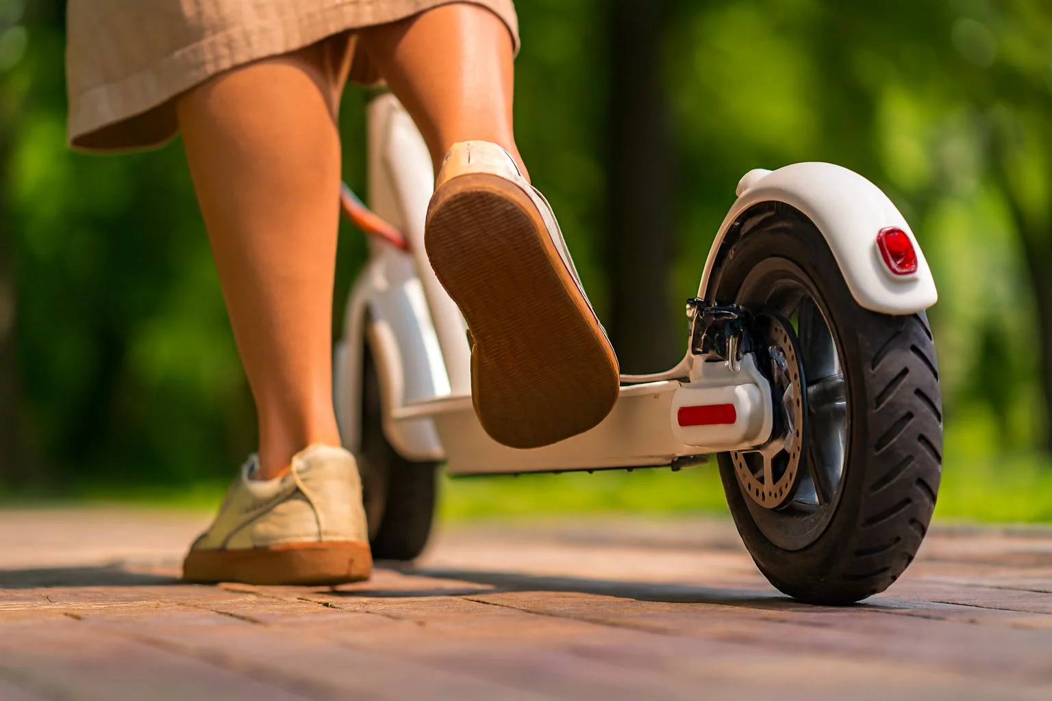 Si buscas el seguro para tu patinete más barato y completo, te digo el ideal