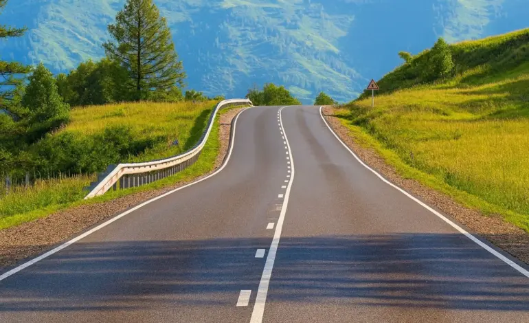 ¿Volverá la DGT a implantar el margen de los 20 km/h para adelantar en carreteras convencionales? Esta es la respuesta