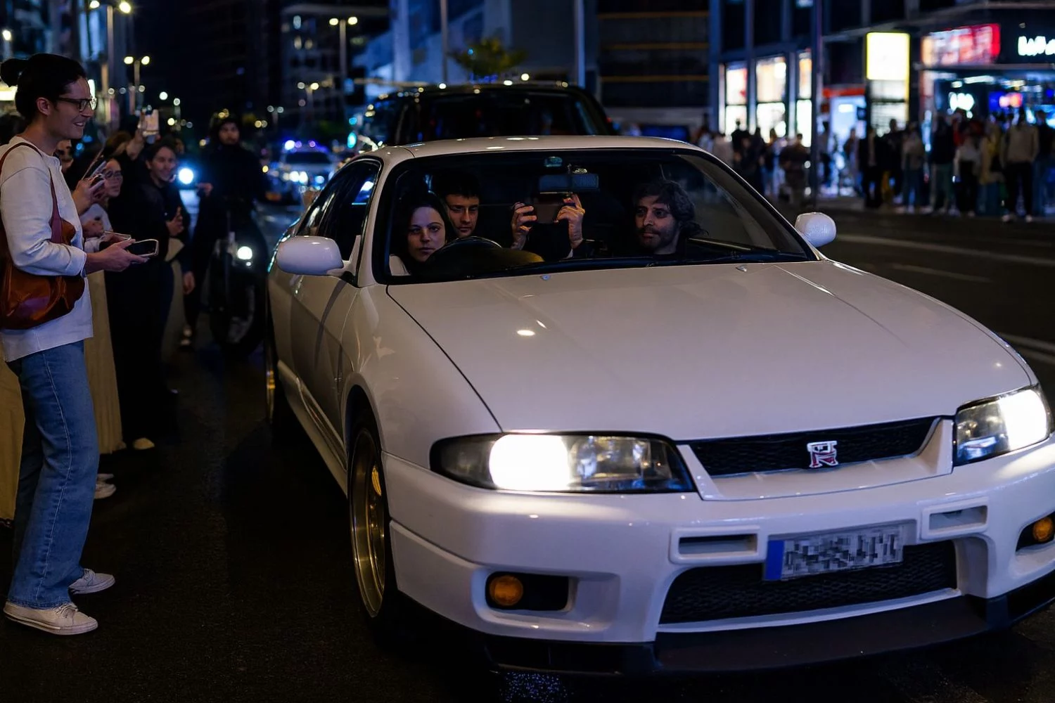 el deportivo con el que Rosalía llegó a presentar Lux y con el que salió con multa incluida