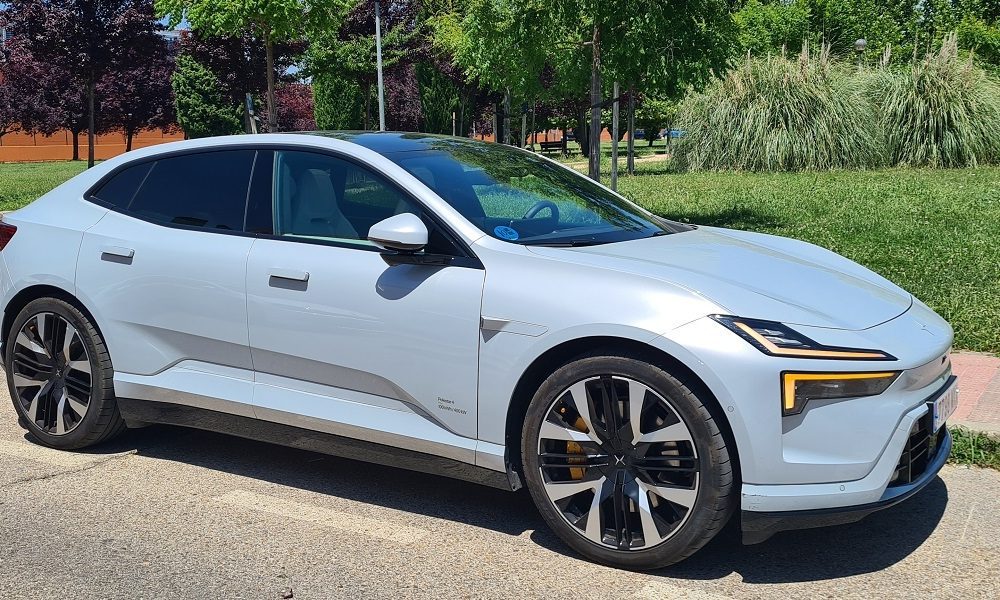 Polestar 4 Dual Motor, refuerzo