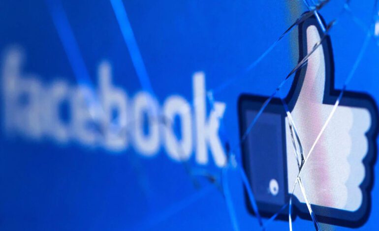 Facebook se forra (intencionalmente) con el fraude