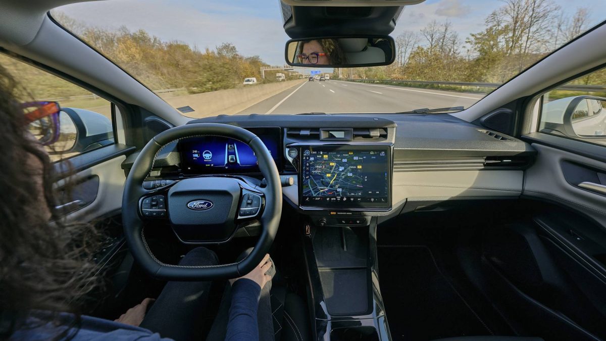 la conducción sin manos llega a más modelos en España