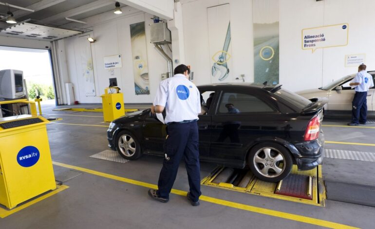 ¿Cuánto gana un operario de una estación ITV? Sus sueldos te van a hacer pensar