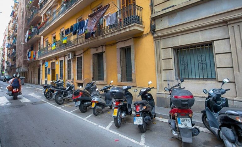 No te vas a creer la ayuda que se va a dar en Barcelona a todo el que quiera cambiar su ciclomotor de gasolina por uno eléctrico