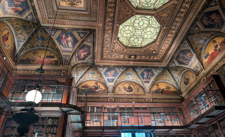 La librería Morgan, el metro fantasma de Old City Hall y otros secretos de Nueva York | El Viajero