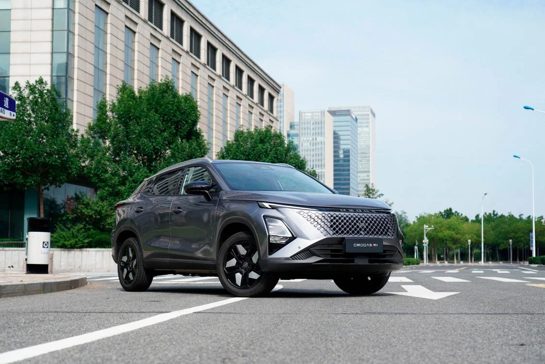 El OMODA 5 incorpora su primer híbrido y a un precio…