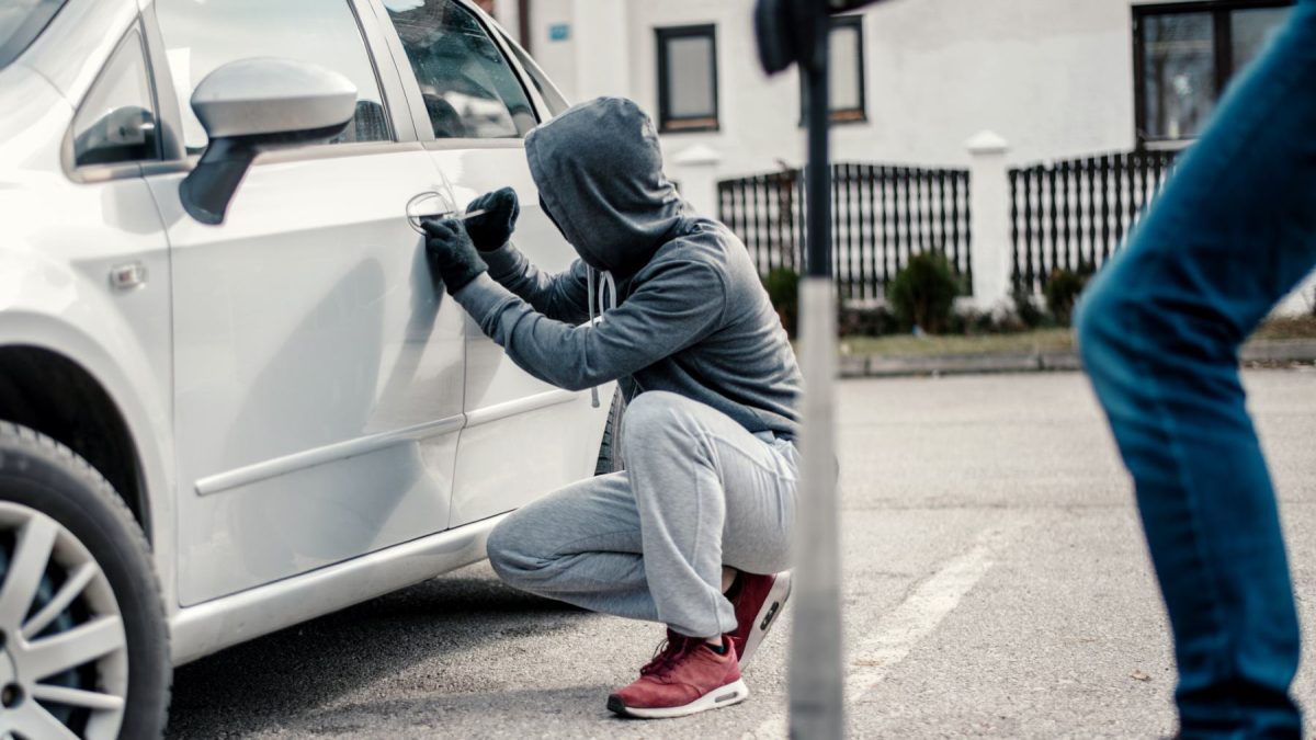 Si ves esto en el coche, cuidado, puede tratarse de una nueva técnica de robo que llega desde Portugal