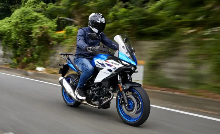 Nueva Suzuki SV-7GX: La nueva crossover media