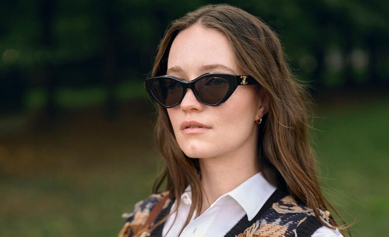 Qué color de pelo castaño se lleva este invierno, el tono versátil y rejuvenecedor que nunca pasa de moda