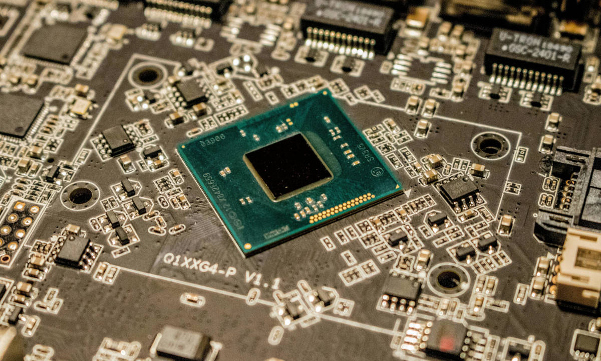 Transistor, la piedra angular de la era digital