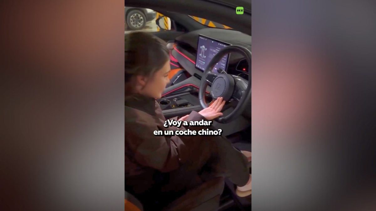 Su novio le regaló un coche chino, pero ella quería un modelo alemán: “No me respetas”