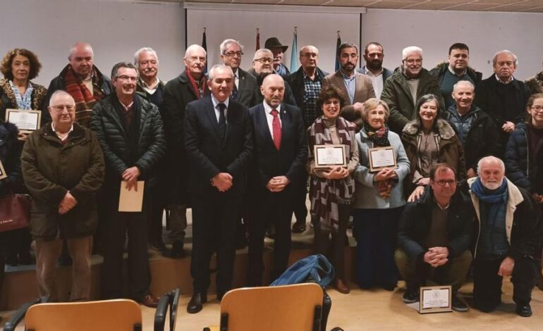 los cronistas oficiales reclaman en Quirós más reconocimiento y nuevas incorporaciones, especialmente femeninas