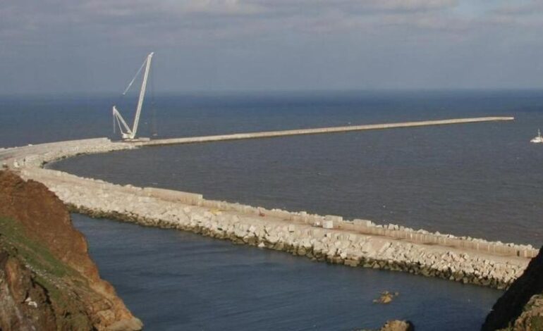 Bruselas ya evalúa las alegaciones de Hacienda para reducir en 32,6 millones la subvención