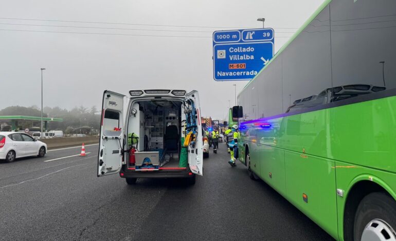 Accidente múltiple en Madrid entre un camión, un autobús y una furgoneta: Al menos 24 heridos