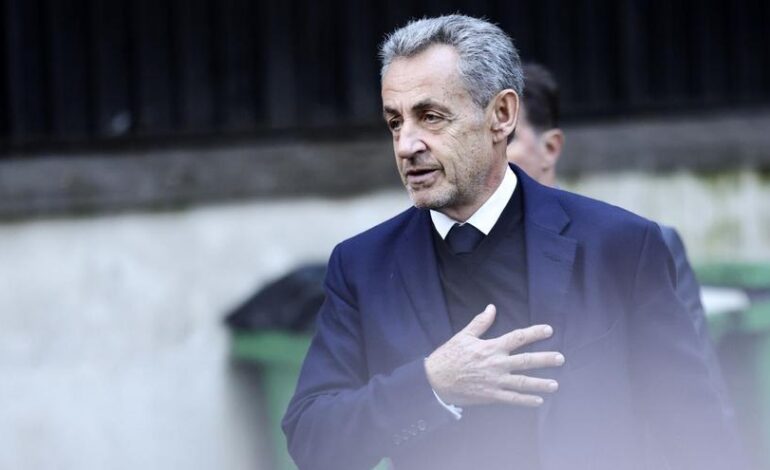 Sarkozy saca a la venta un libro sobre sus 20 días en prisión