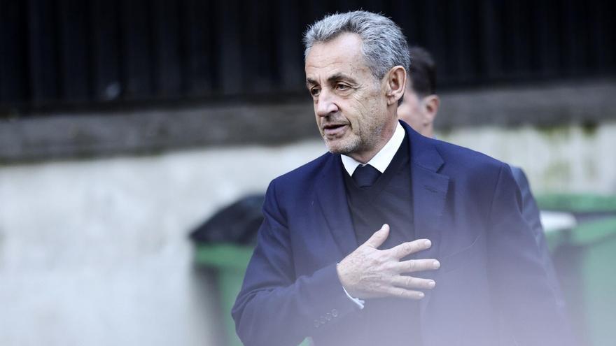 Sarkozy saca a la venta un libro sobre sus 20 días en prisión