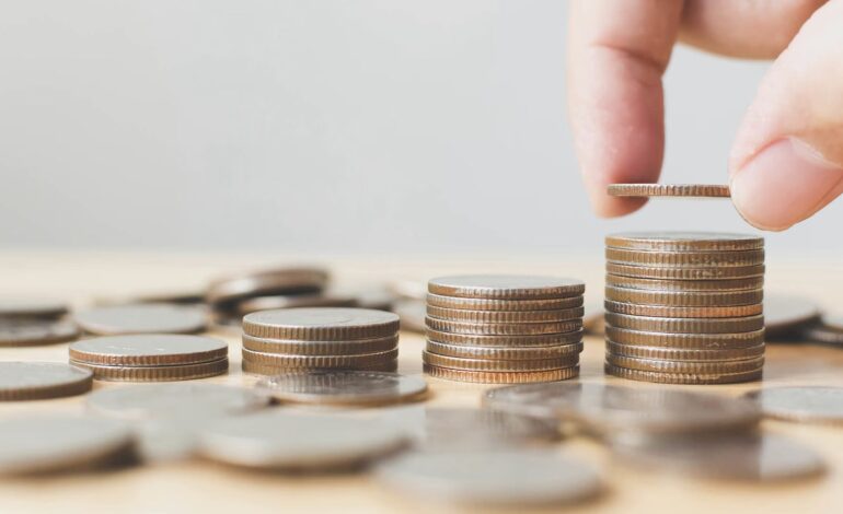 uno de cada tres ahorra pensando en los próximos cinco años