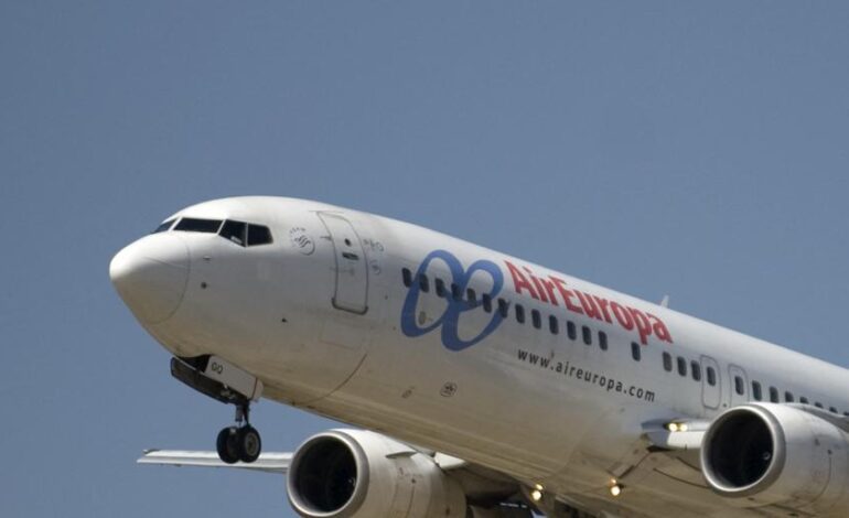 Venezuela amenaza a Iberia, Air Europa y Plus Ultra con retirarles los derechos de tráfico si no reanudan los vuelos