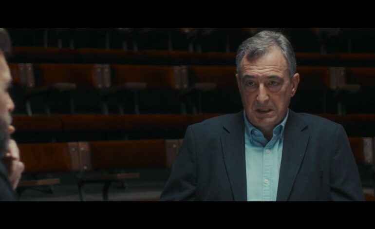 No quiere salir de un papel que es el que seguía su padre, pero con mejores maneras