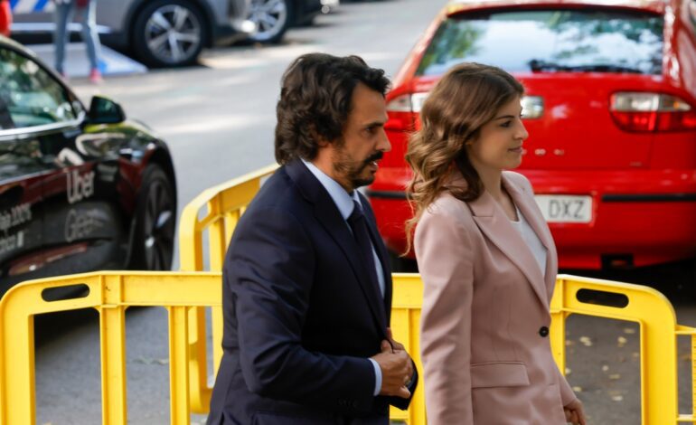 La Audiencia de Madrid confirma el procesamiento del novio de Ayuso: González Amador irá a juicio