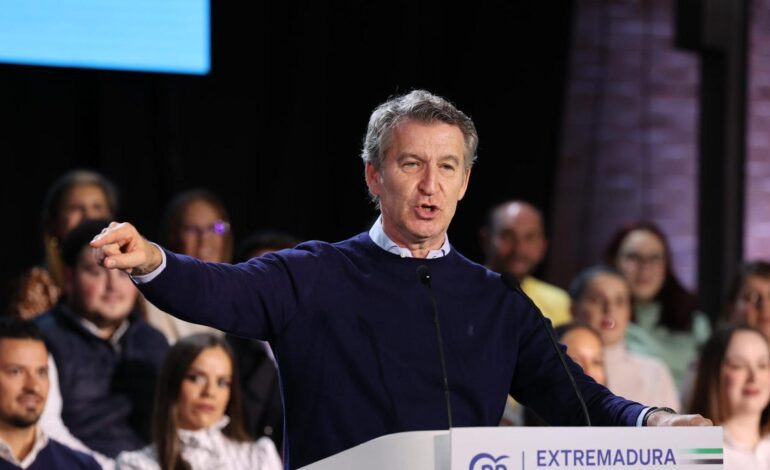 Feijóo acusa al PSOE de «dividir, improvisar y manchar» y afirma que Sánchez está «corrompiendo las instituciones»