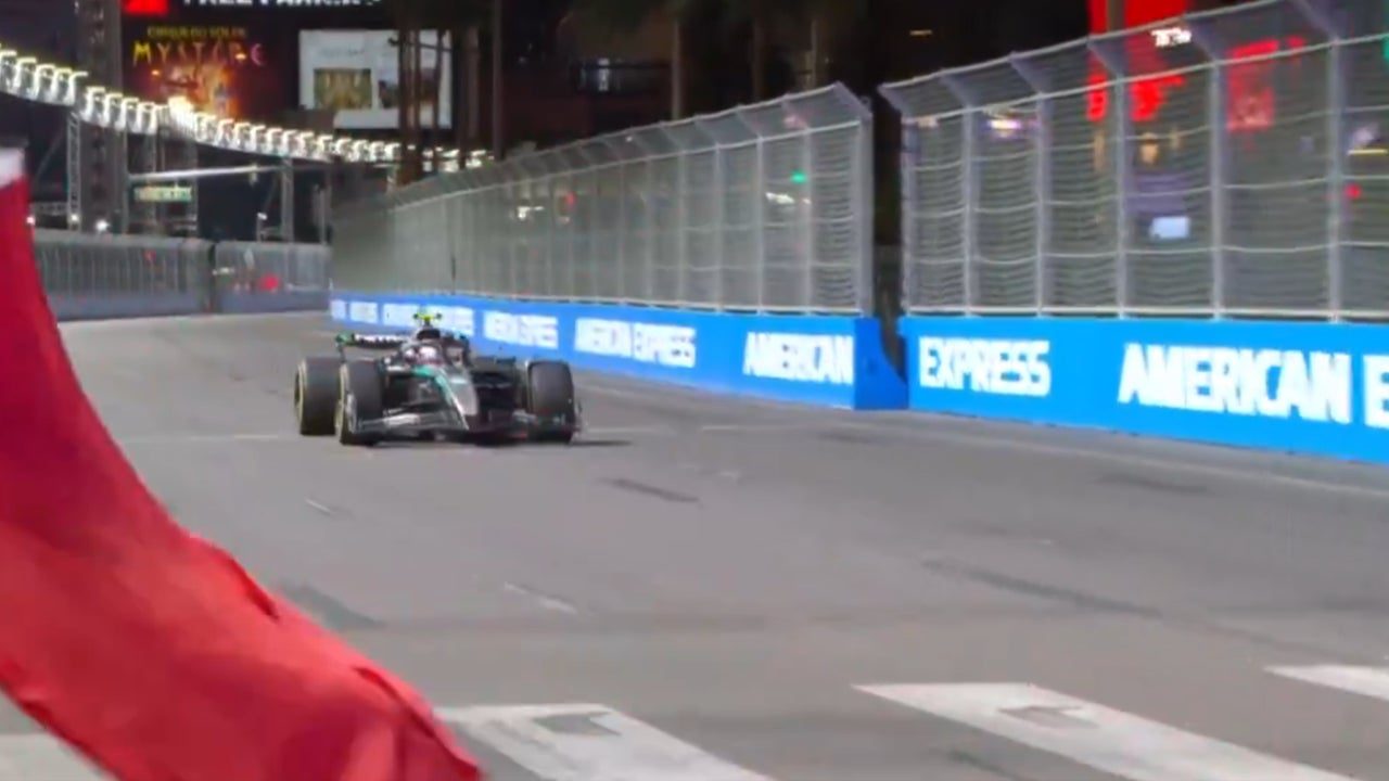 una alcantarilla vuelve a provocar el caos