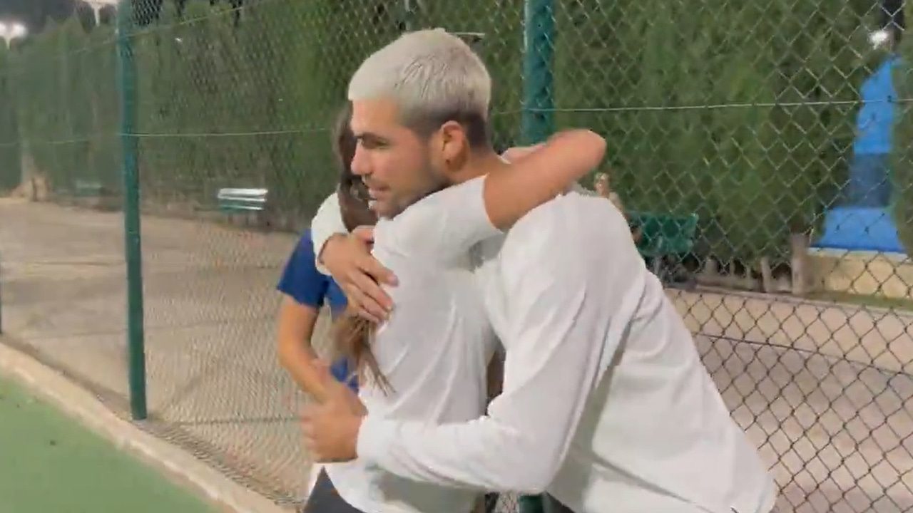 ¿Te puedo dar un abrazo?