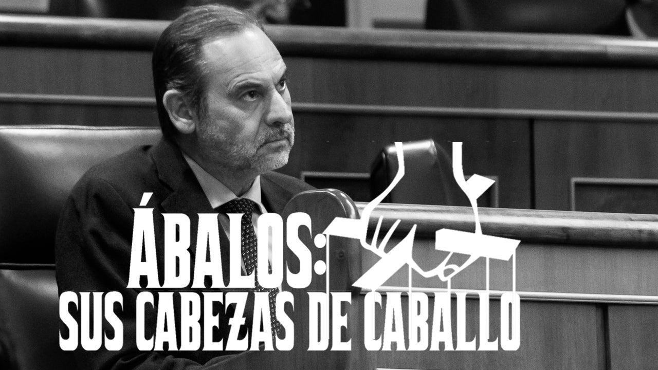 Entre amenazas, filtraciones y ‘cabezas de caballo’, Ábalos construye su propia estrategia de defensa