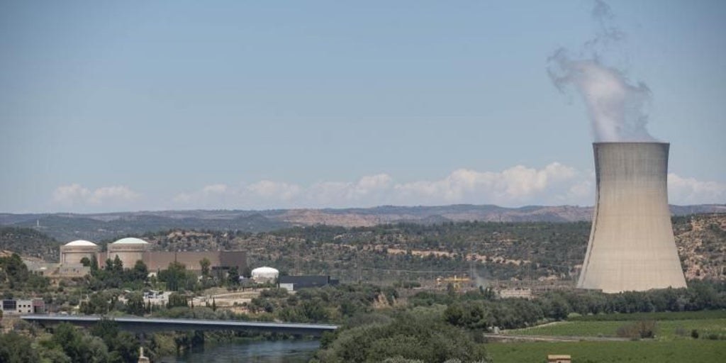 La factura que pagan las empresas por impuestos ambientales ha subido un 60% desde el inicio de la era Sánchez