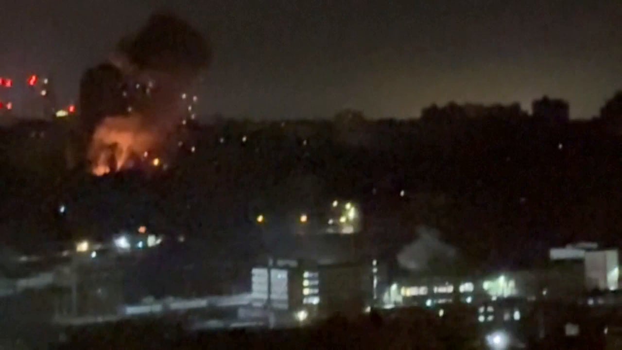 ha ocurrido esta madrugada y hay al menos 24 persona heridas y un muerto