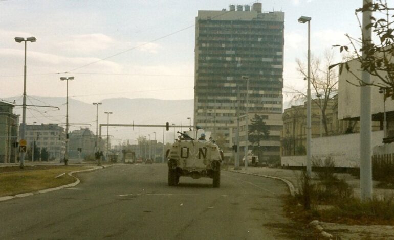 Los «francotiradores turistas» tenían premio por «abatir a niños», dice la ex alcaldesa de Sarajevo