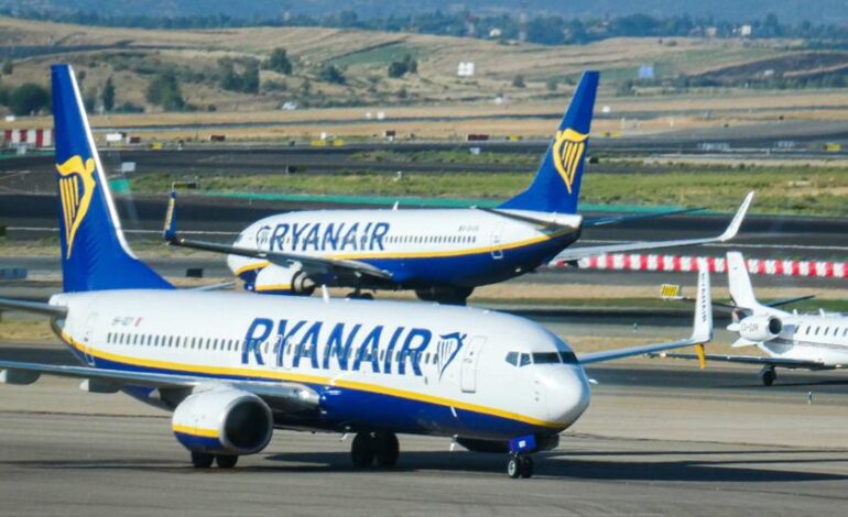 la aerolínea cambia hoy su política de check-in y cobrará 30 euros a quienes no cumplan las condiciones