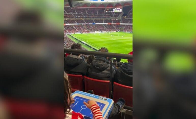 FÚTBOL DISCAPACIDAD VISUAL | El conmovedor momento de Romeo, un niño con discapacidad visual, «viendo» el fútbol gracias a una tablet háptica