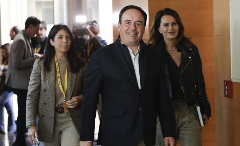 RELEVO MAZÓN | El pleno para investir a Pérez Llorca presidente de la Generalitat valenciana será el jueves 27 de noviembre