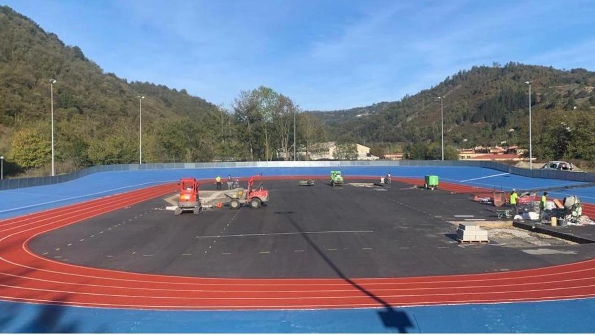 comienzan las obras de las nuevas pistas de atletismo