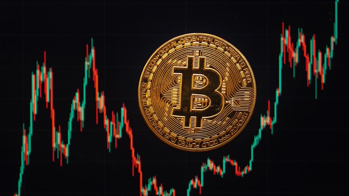 BITCOIN CAÍDA BOLSA | El Bitcoin, en caída libre: pierde 1.000 dólares al día desde comienzos de noviembre